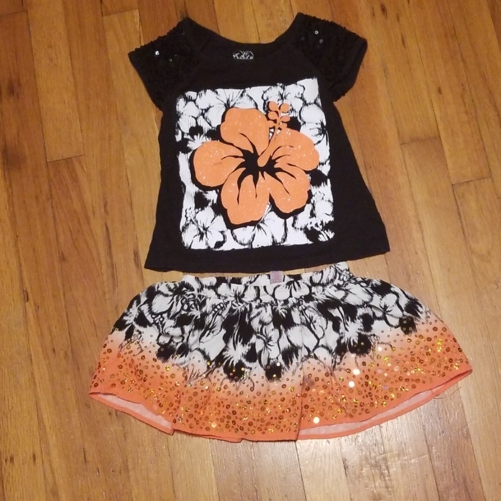 JUSTICE OUTFIT